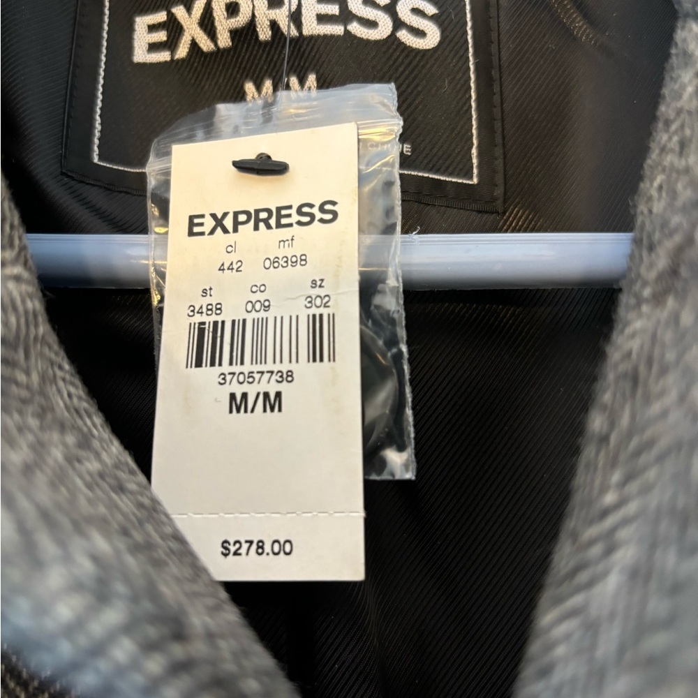 Express Men’s Herringbone Tweed Topcoat - Grey- never worn with tags - Picture 3 of 4